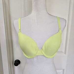 Victoria's Secret Demi-Cup Bra